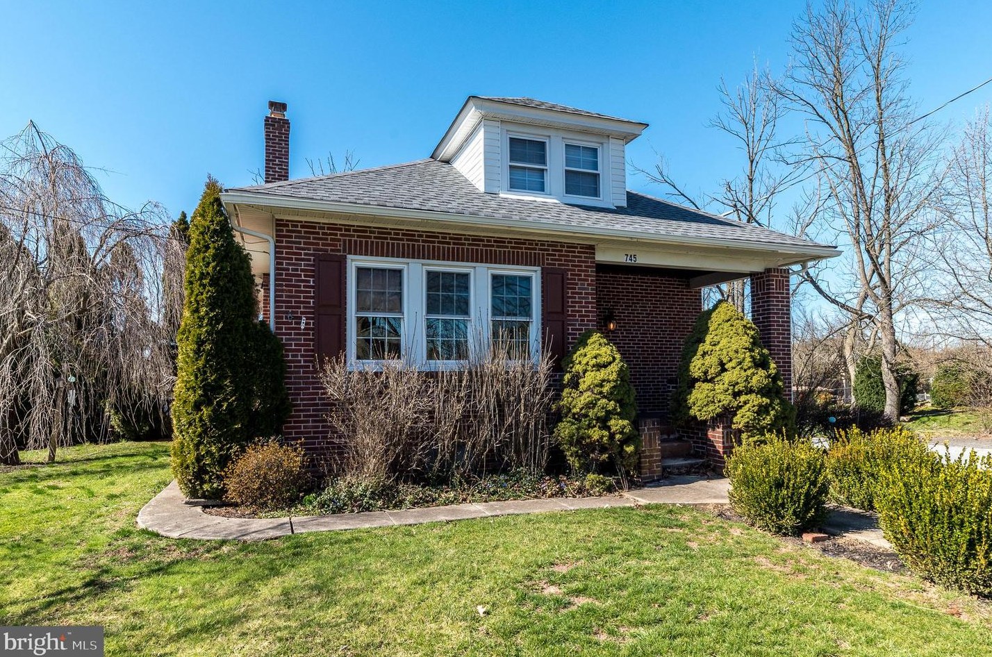 745 Willow St, Pottstown, PA 19464