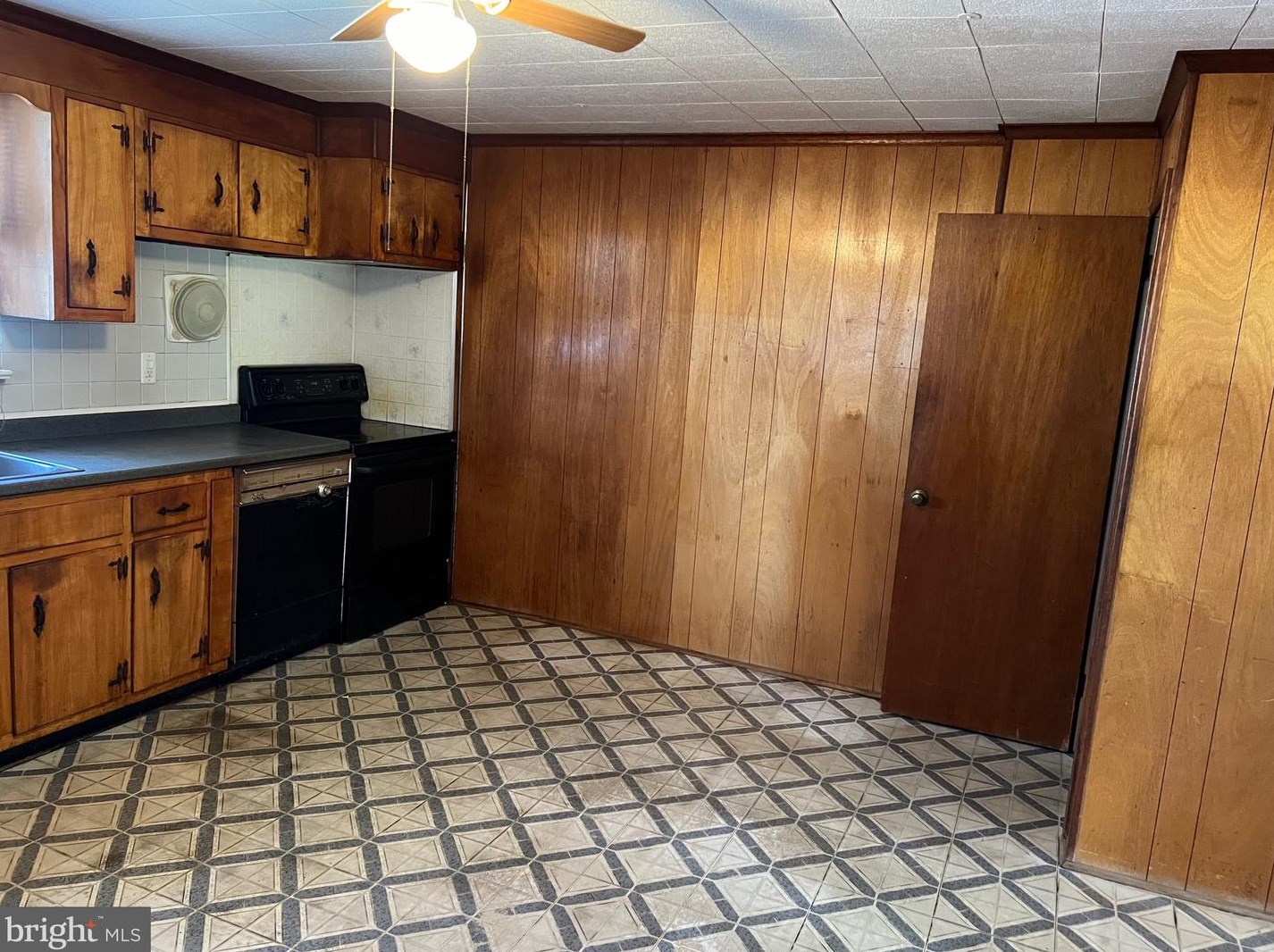 773 Grove St, Norristown PA  19405-1307 exterior