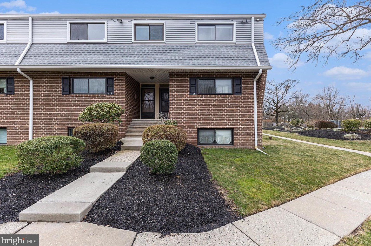 114 Stony Way, Norristown, PA 19403