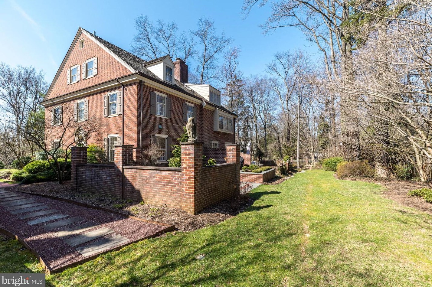 801 Quinard Ct, Prospectville, PA 19002