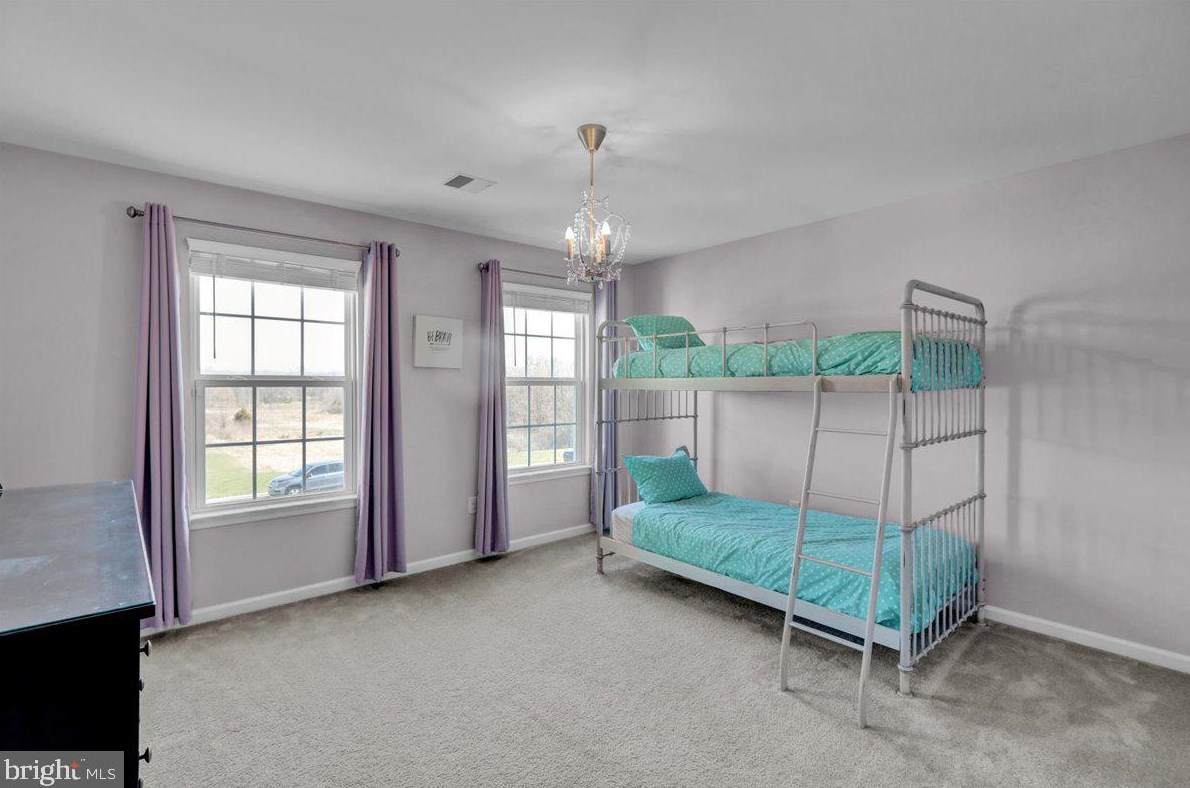 215 Detar Rd, Gilbertsville PA  19525-9447 exterior