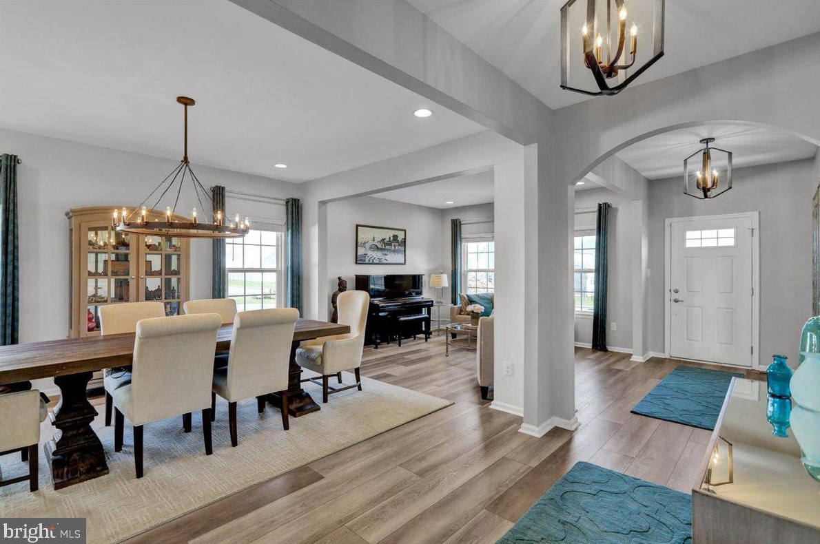 215 Detar Rd, Gilbertsville PA  19525-9447 exterior