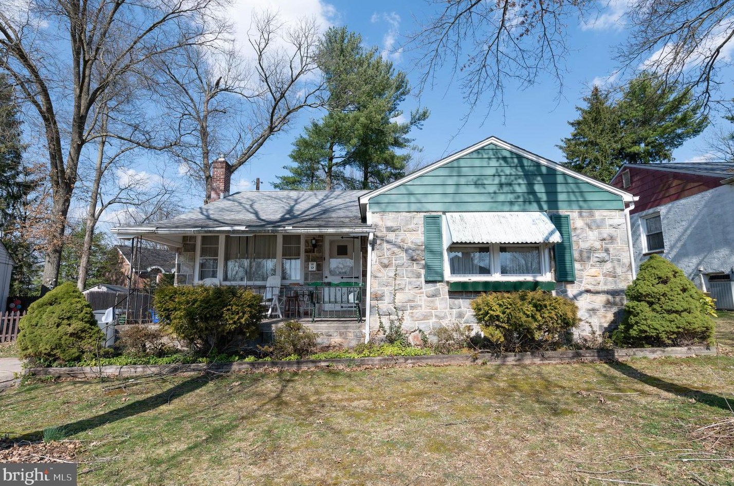 913 N Hills Blvd, Pottstown, PA 19464