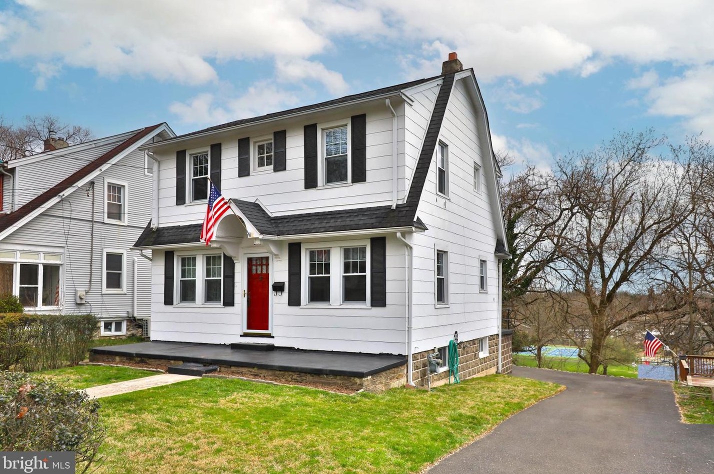 241 Edge Hill Rd, Ardsley, PA 19038-3005