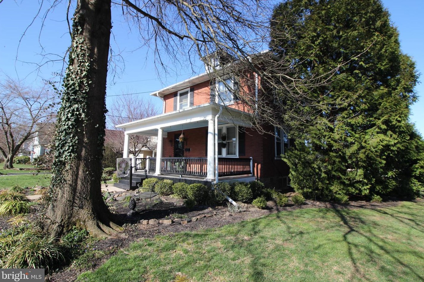 400 Shearer St, North Wales, PA 19454-3316