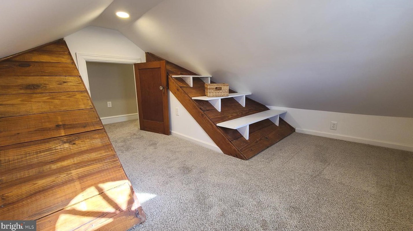 121 Harleysville Pike, Souderton PA  18964-2059 exterior