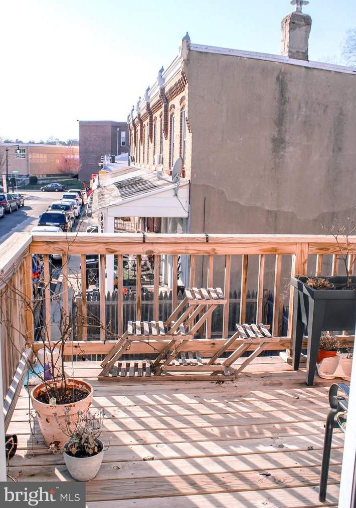 1227 Swede St, Norristown PA  19401-3255 exterior