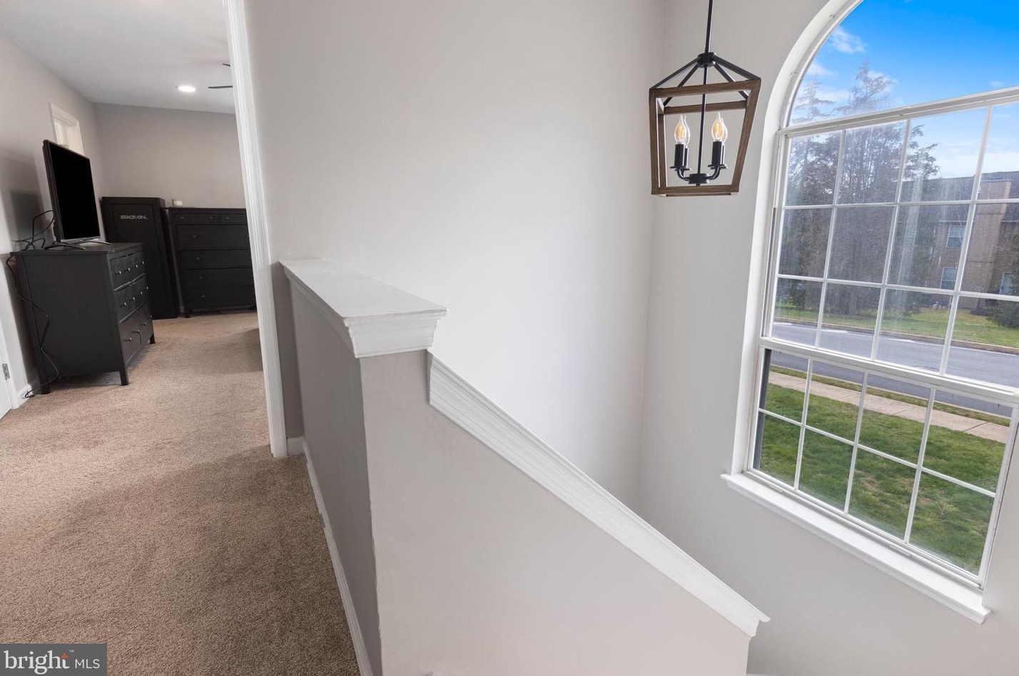 48 Village Dr, Collegeville PA  19473-2314 exterior