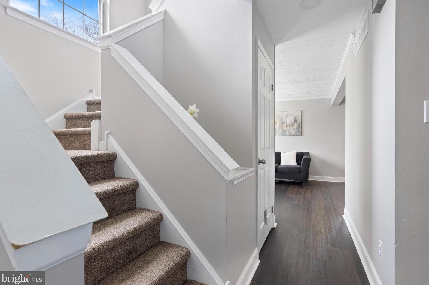 48 Village Dr, Collegeville, PA 19473
