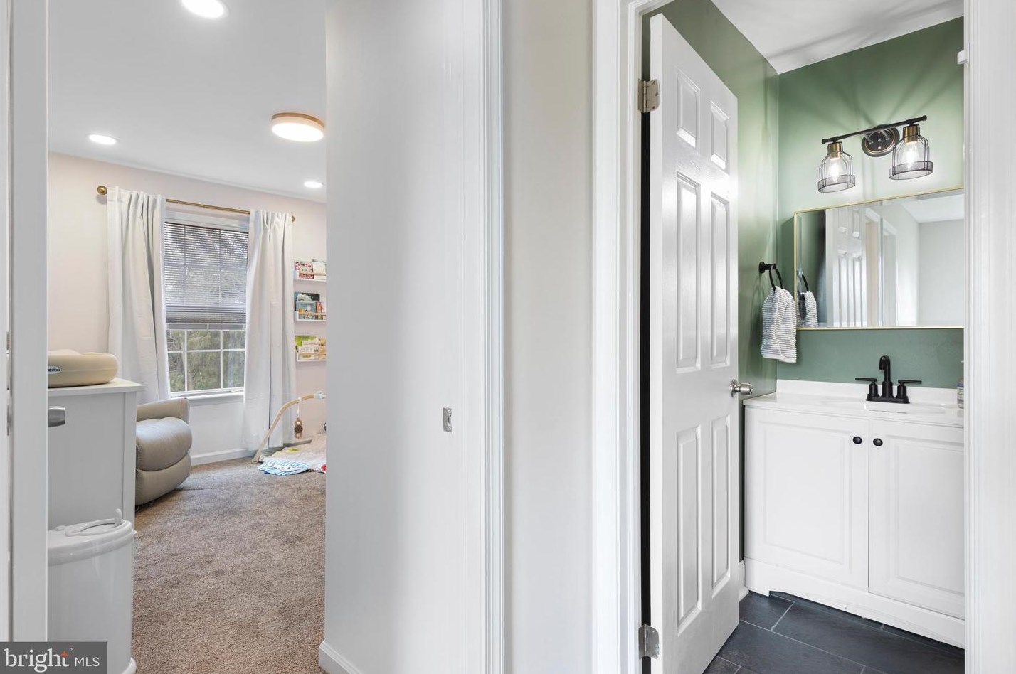 48 Village Dr, Collegeville PA  19473-2314 exterior