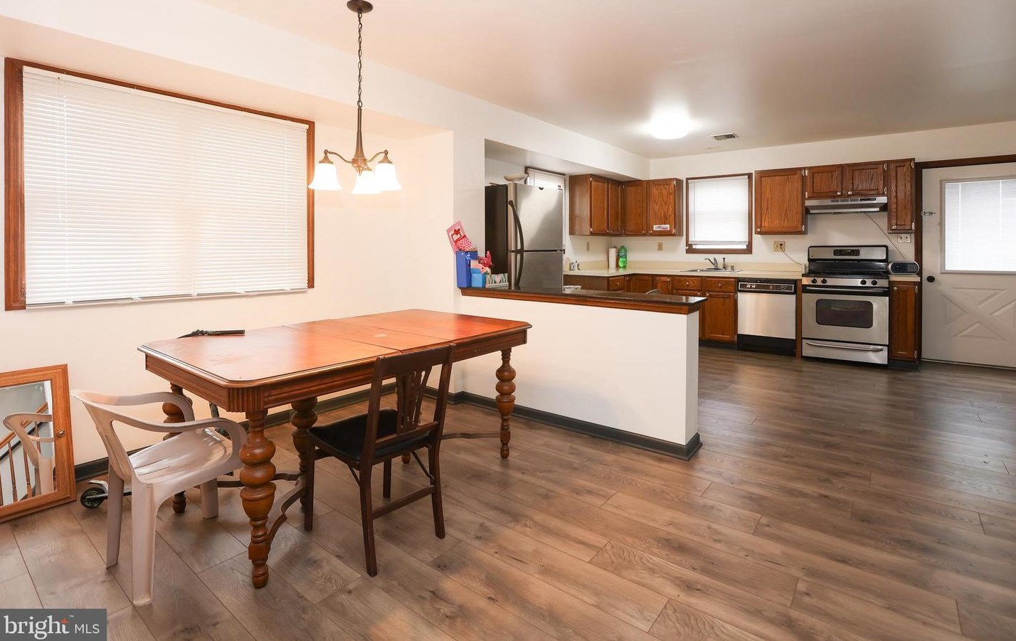 12 5th St, Norristown PA  19405-1102 exterior