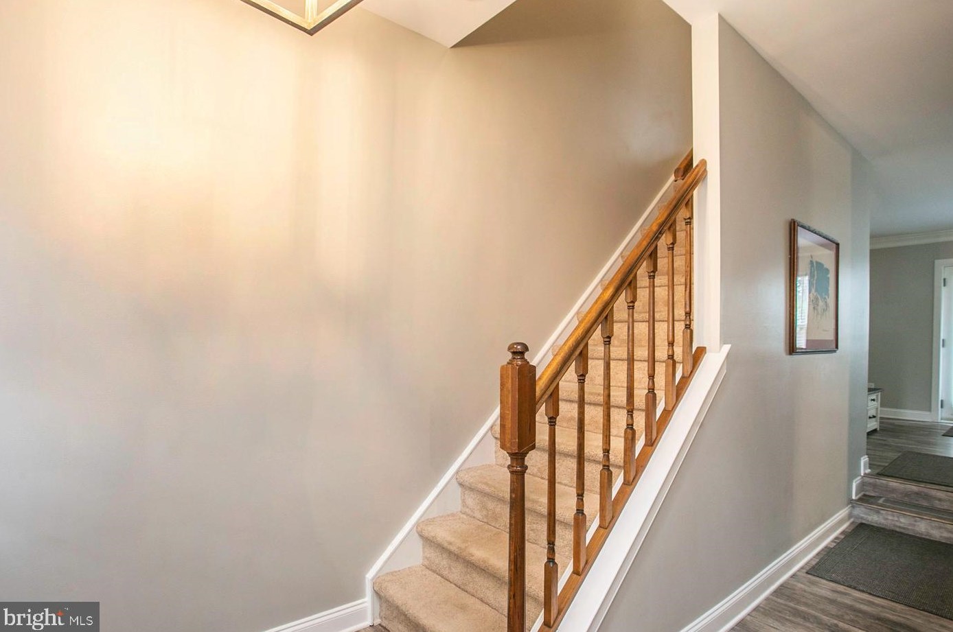 135 Barley Sheaf Dr, Norristown PA  19403-5302 exterior