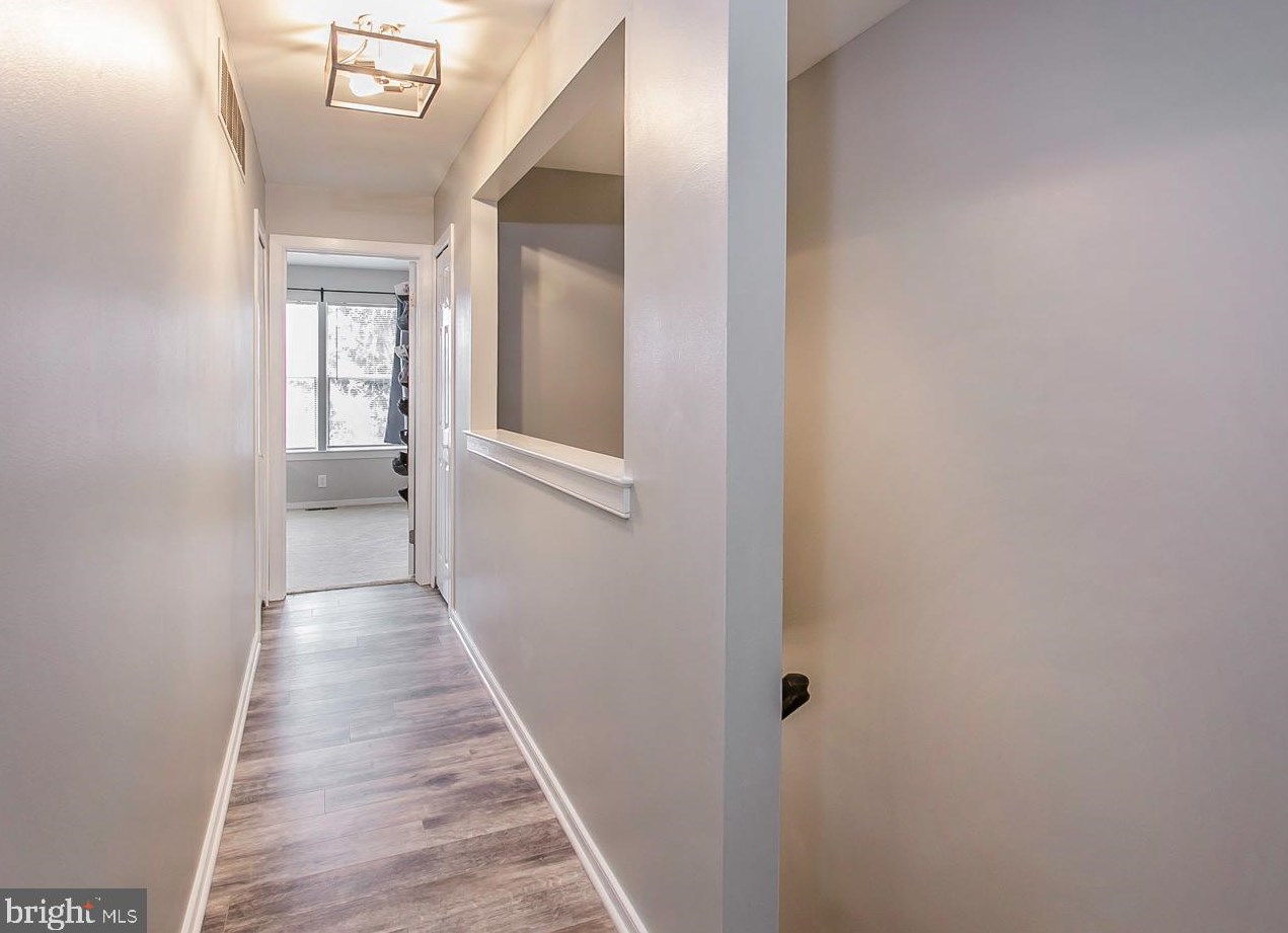 135 Barley Sheaf Dr, Norristown PA  19403-5302 exterior