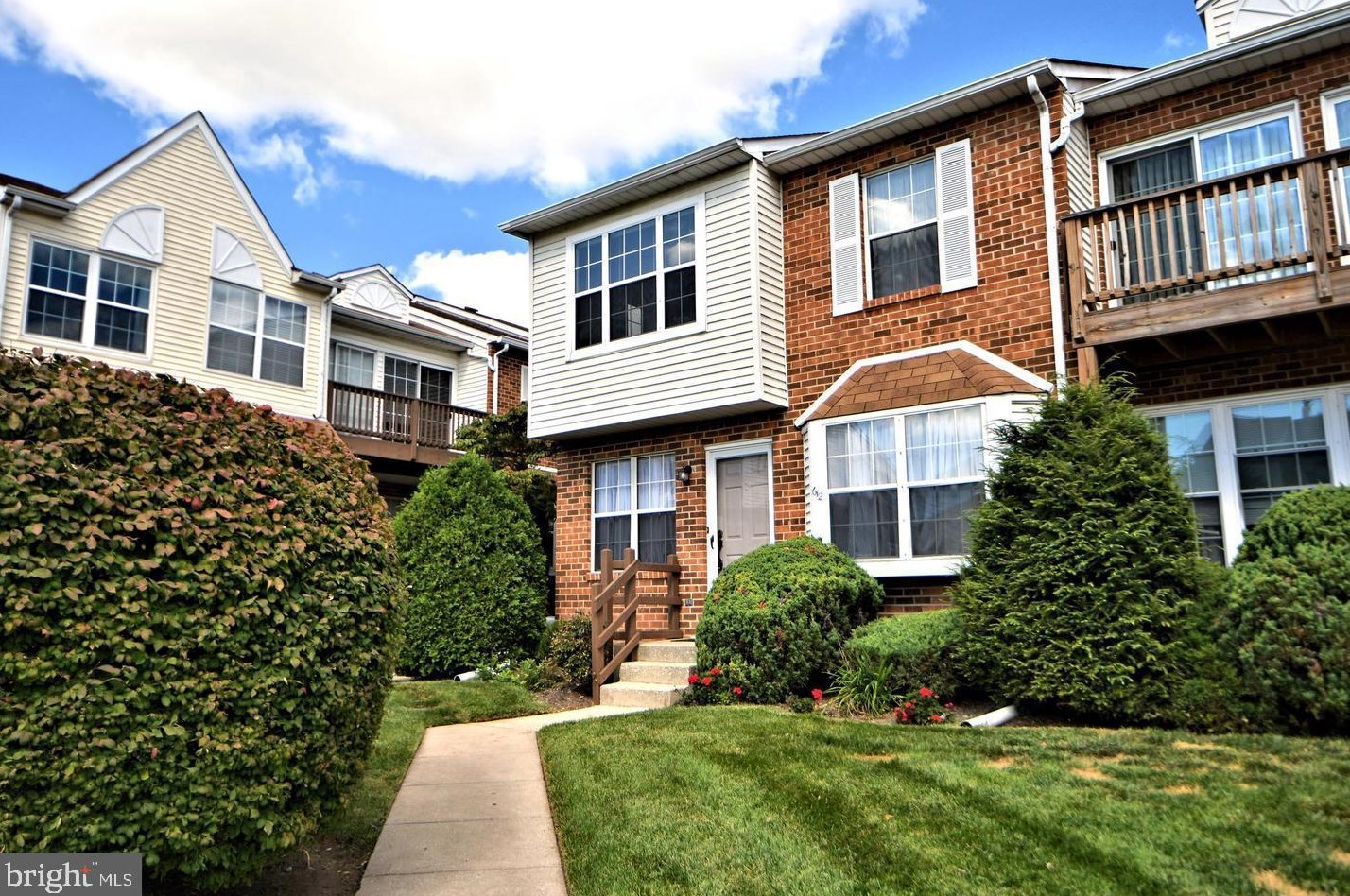 612 Glen Ln #56a, Norristown, PA 19403