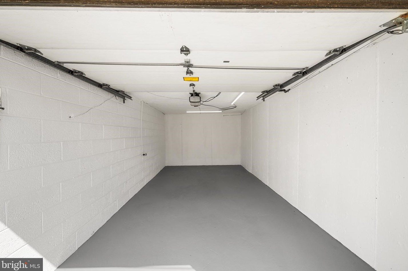 502 Glen Valley Dr, Norristown PA  19401-3129 exterior