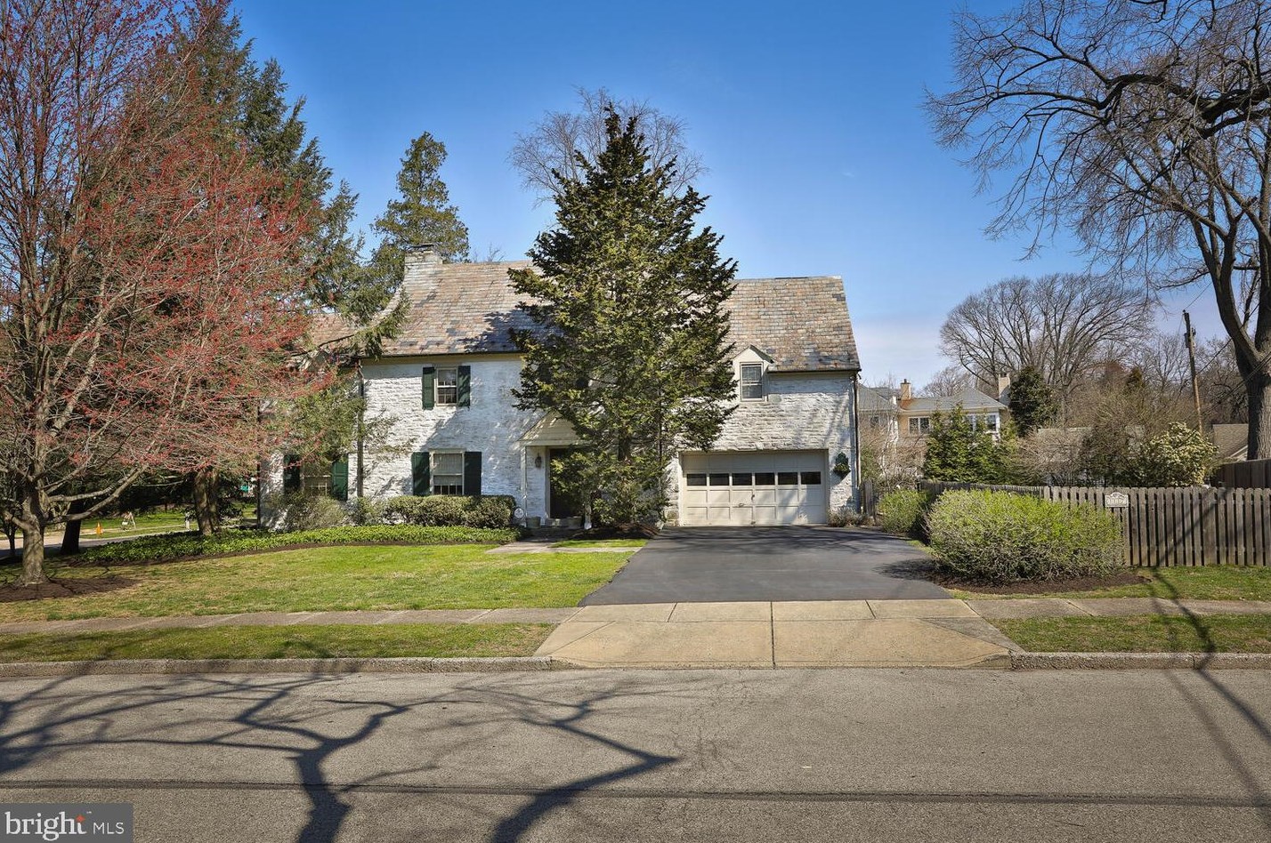 1117 Sunset Ave, Meadowbrook, PA 19046-3822