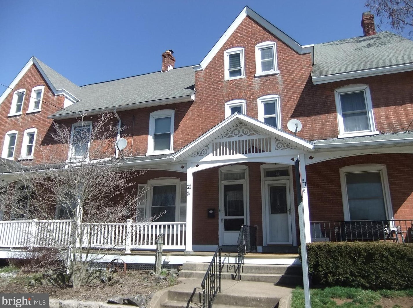 21 S 4th St, Souderton, PA 18964
