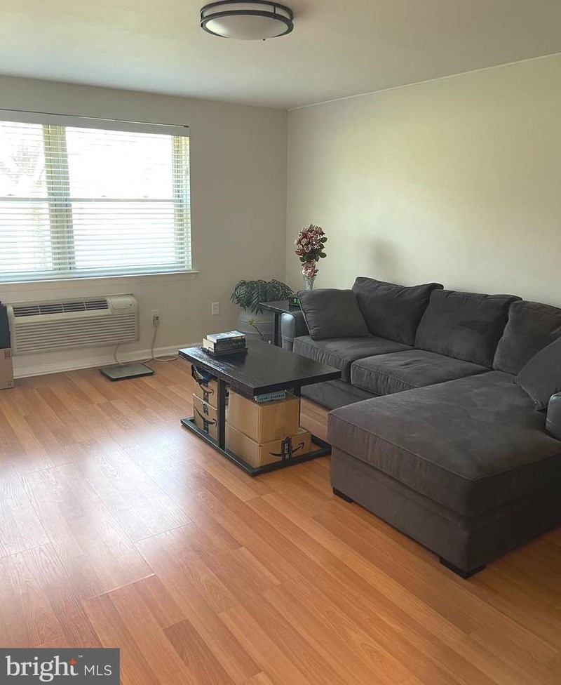 200 Prince Frederick St #e2, Norristown, PA 19406