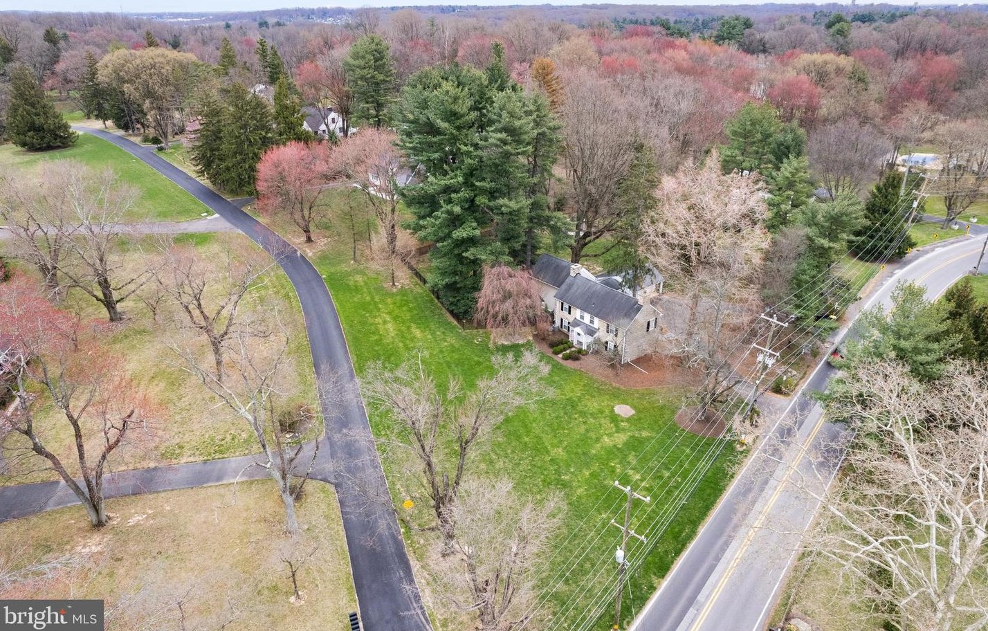 2045 Terwood Rd, Huntingdon Valley PA  19006-5503 exterior