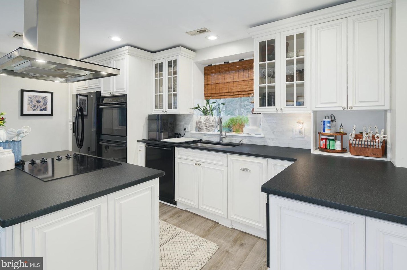 2045 Terwood Rd, Huntingdon Valley PA  19006-5503 exterior