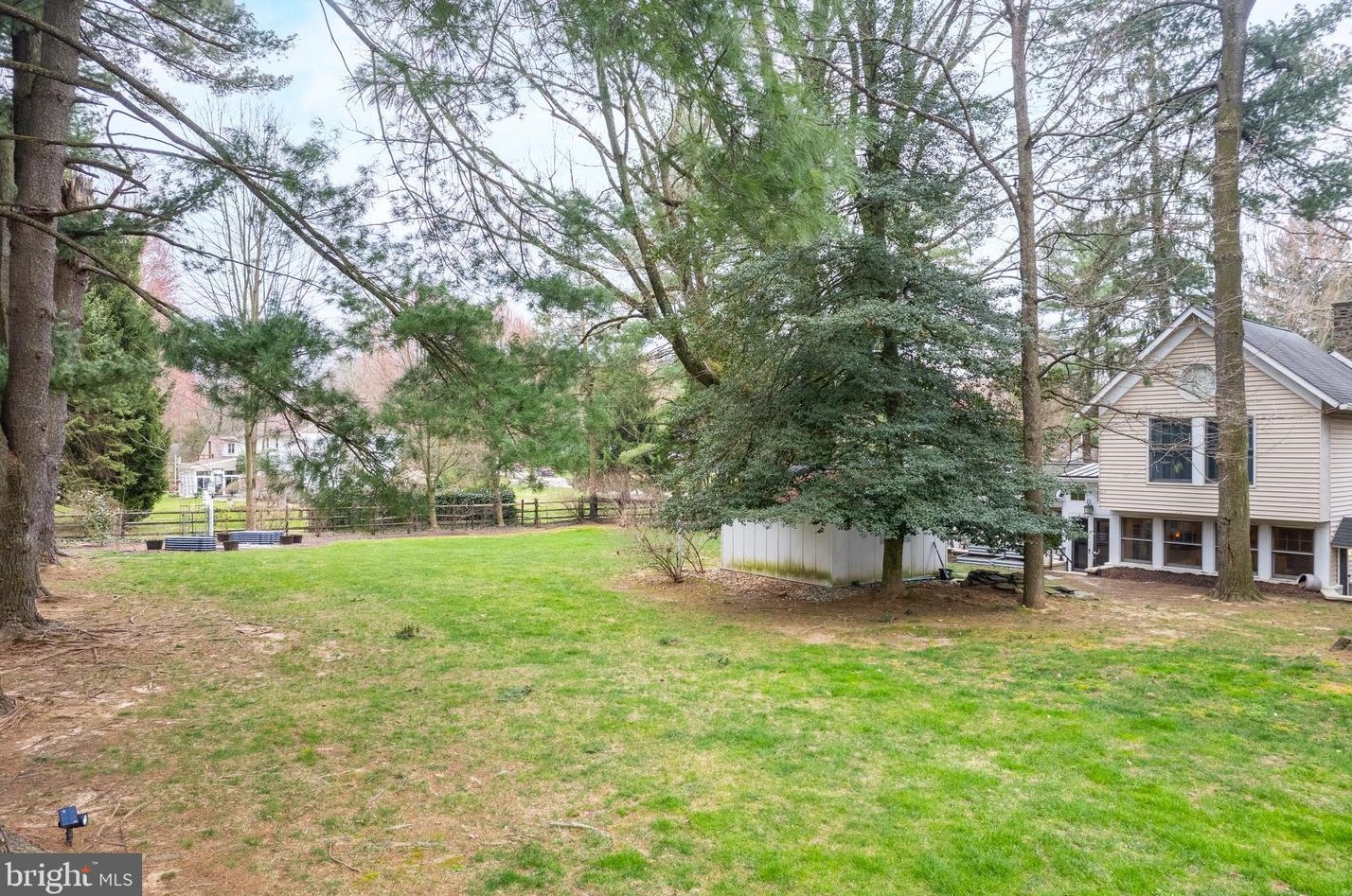 2045 Terwood Rd, Huntingdon Valley PA  19006-5503 exterior