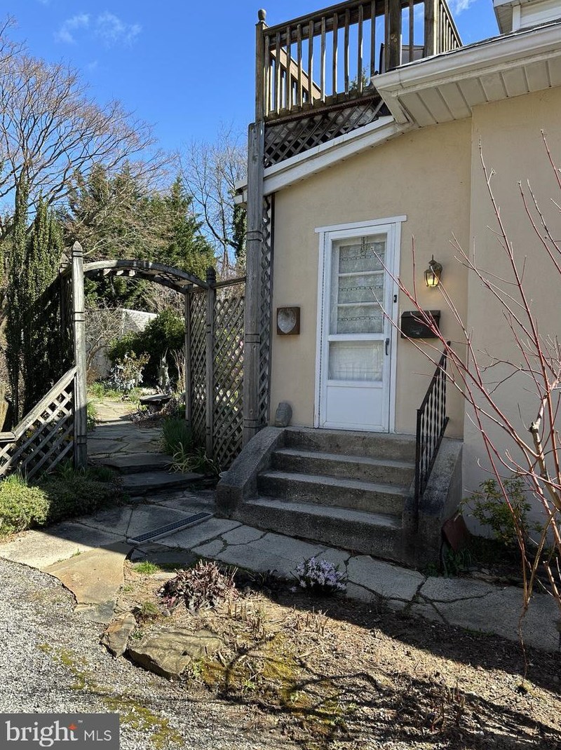 452 Brookhurst Ave, Penn Valley, PA 19072