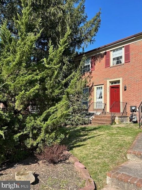 430 Saw Mill Ct, Norristown, PA 19401-2049