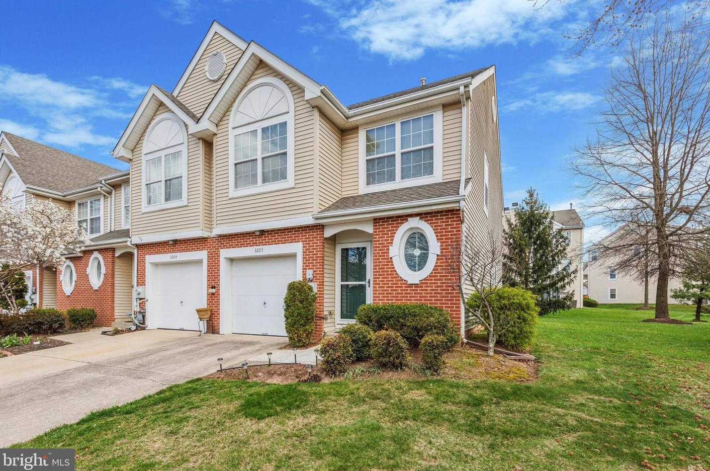 3205 Carriage Ct, North Wales, PA 19454-3790