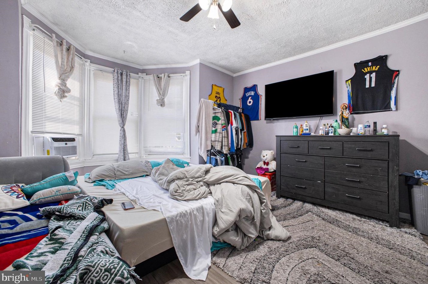 307 4th St, Norristown PA  19405-1808 exterior