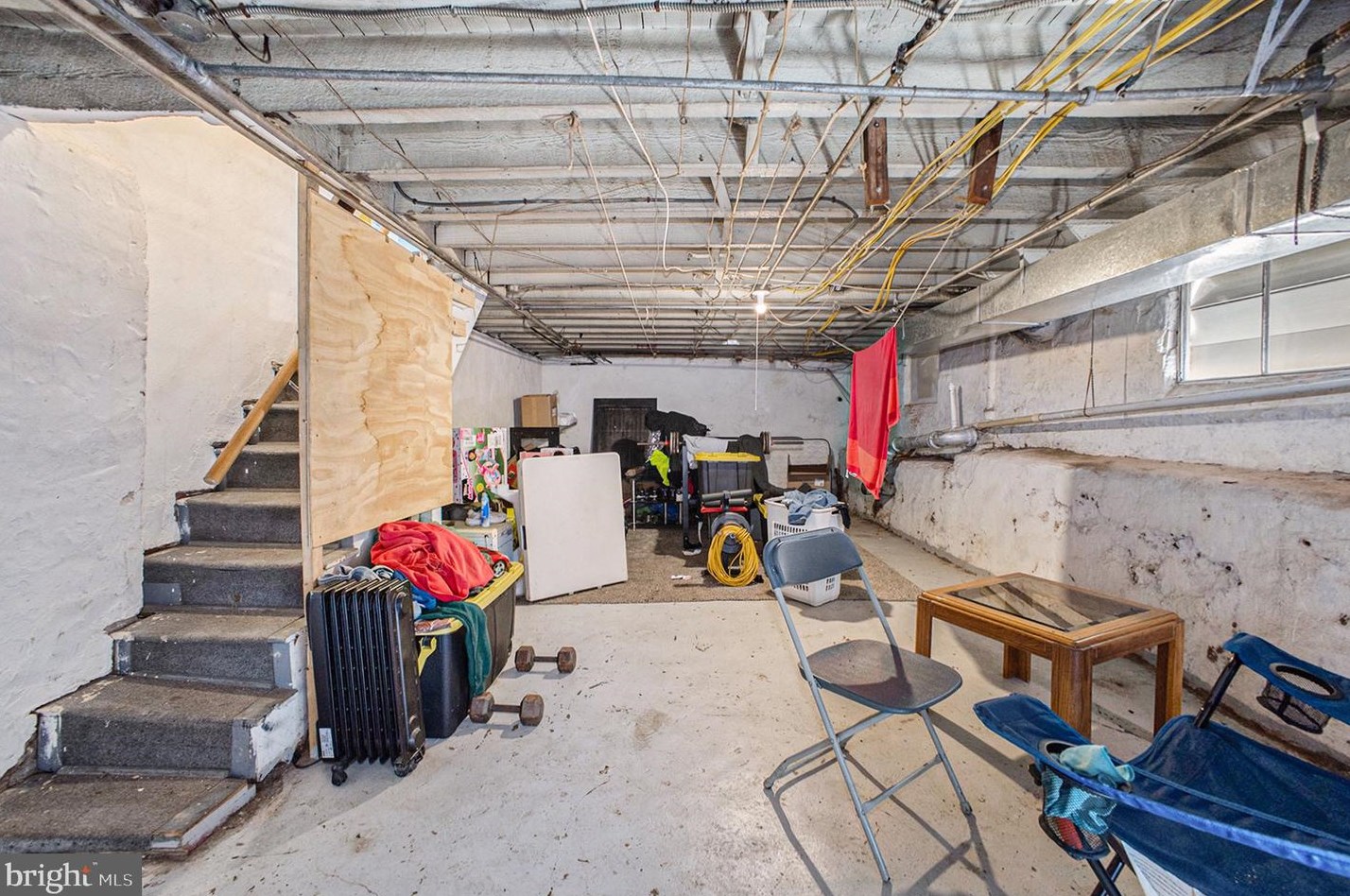 307 4th St, Norristown PA  19405-1808 exterior