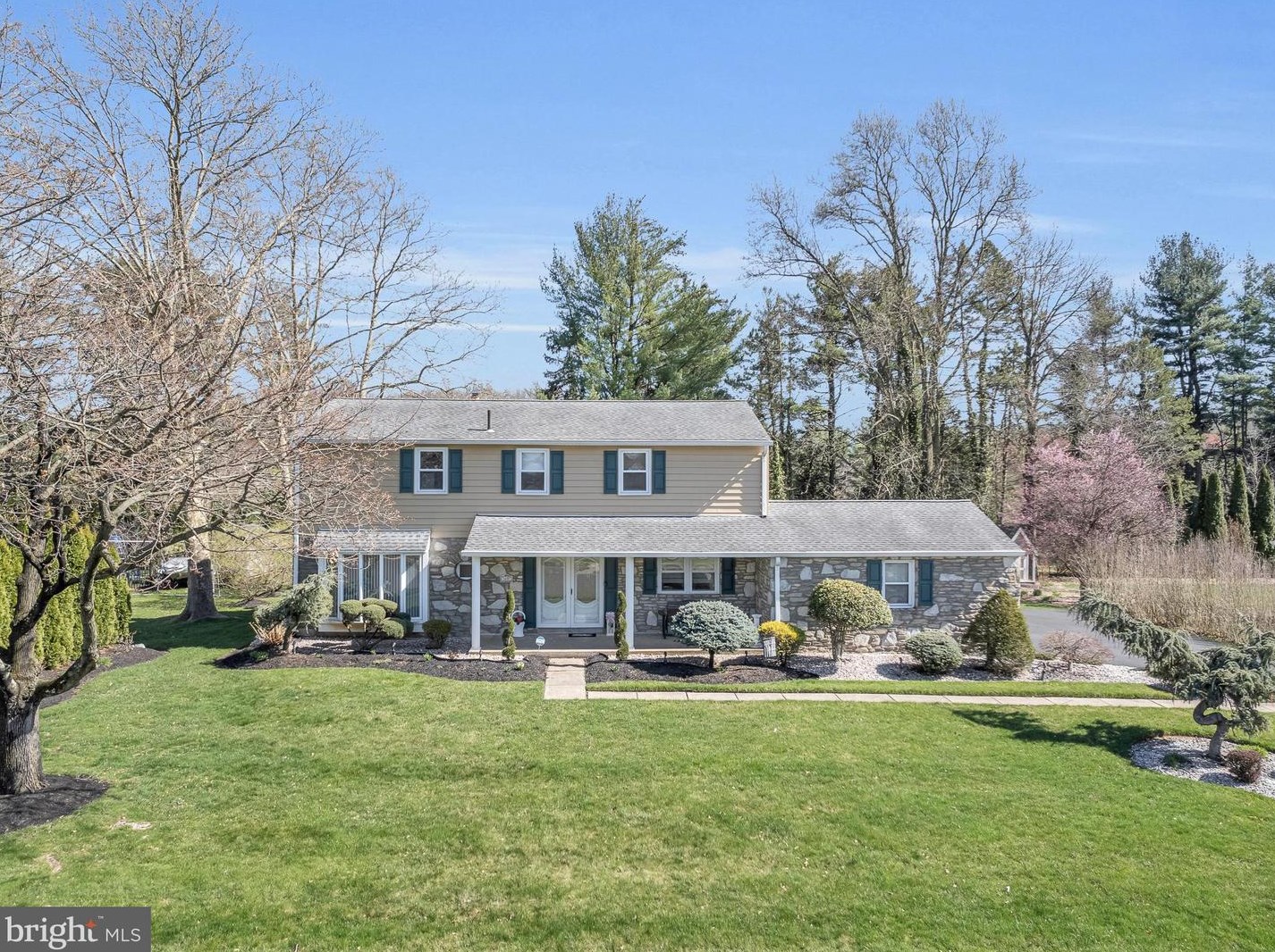3697 Warfield Dr, Huntingdon Valley, PA 19006-3428