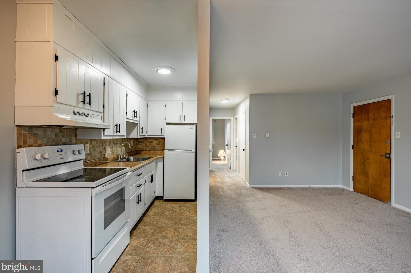 447 Pine St #a-3, Limerick, PA 19468
