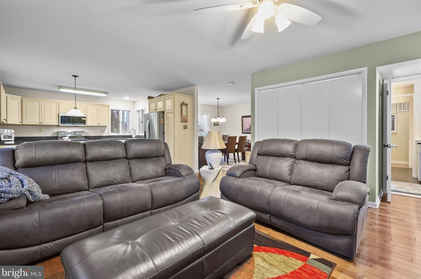 729 Butler Pike, Prospectville PA  19002-2309 exterior