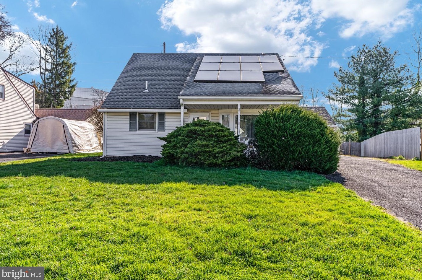 57 Rorer Ave, Hatboro, PA 19040