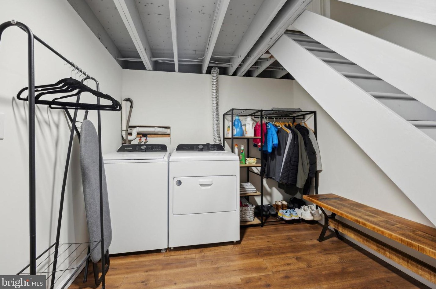 2935 Middle Creek Rd, Gilbertsville PA  19525-8900 exterior