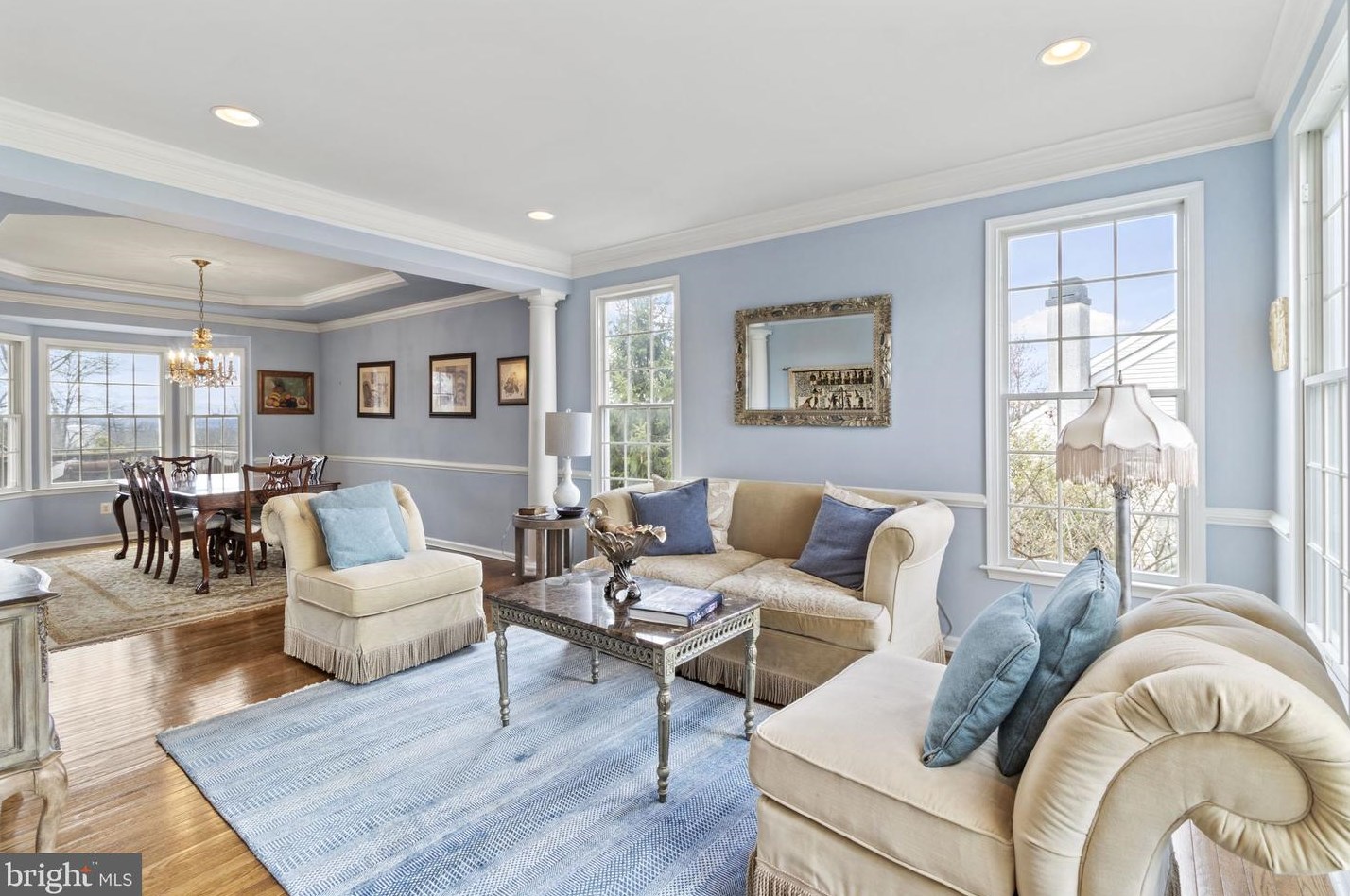 1902 Black Hawk Cir, Norristown PA  19403-1869 exterior