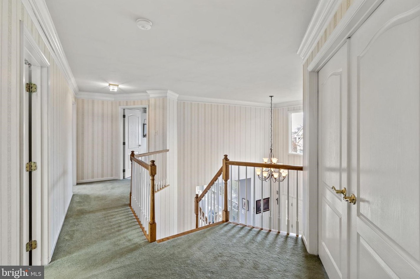 1902 Black Hawk Cir, Norristown PA  19403-1869 exterior