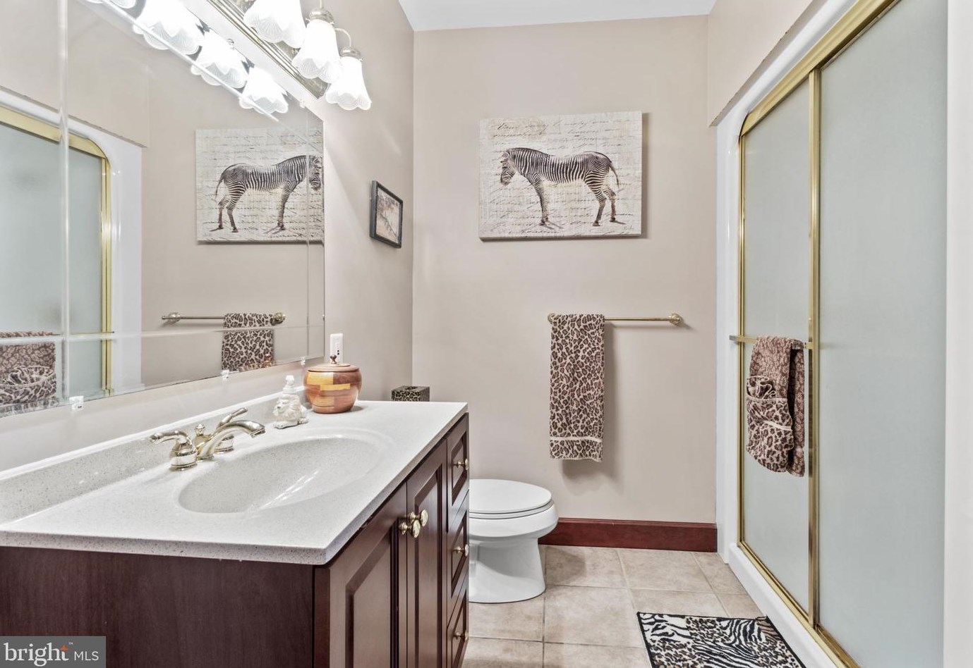 1902 Black Hawk Cir, Norristown PA  19403-1869 exterior