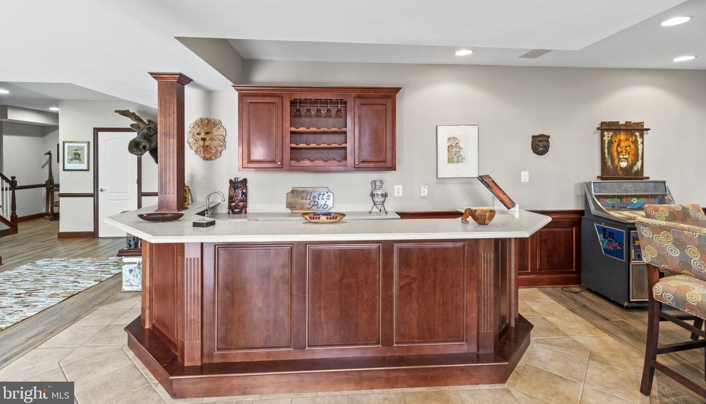 1902 Black Hawk Cir, Norristown PA  19403-1869 exterior