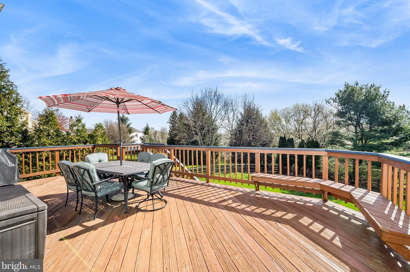 2207 Locust Dr, Lansdale, PA 19446