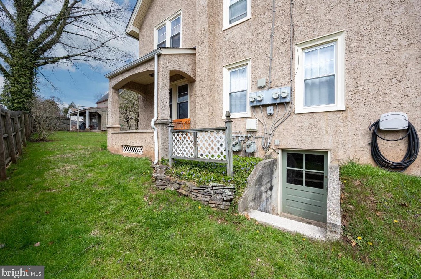 209 Centennial St, Collegeville PA  19426-1813 exterior