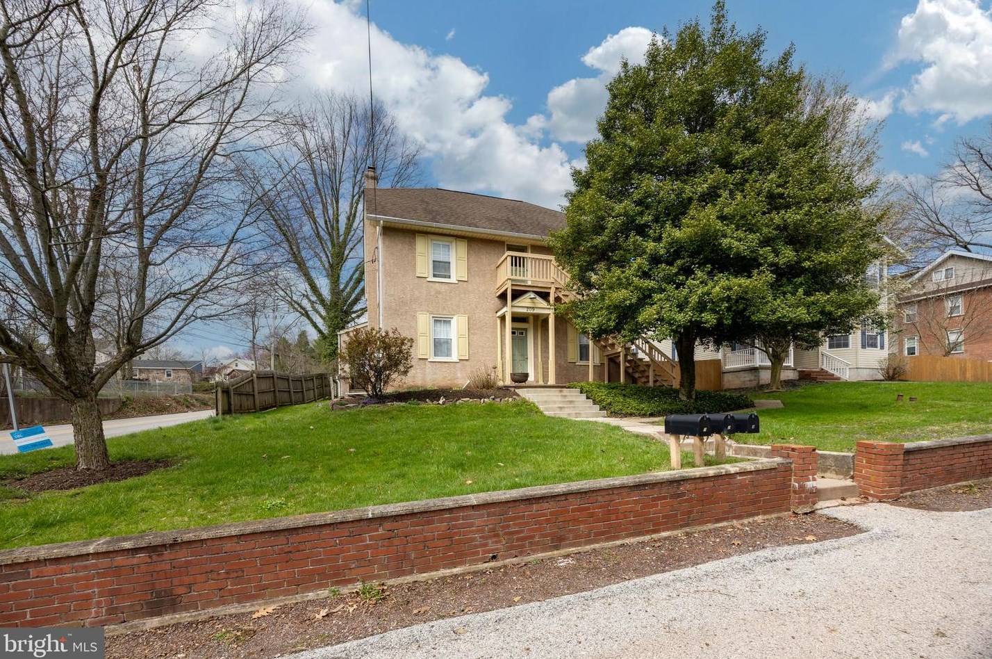 209 Centennial St, Collegeville, PA 19426