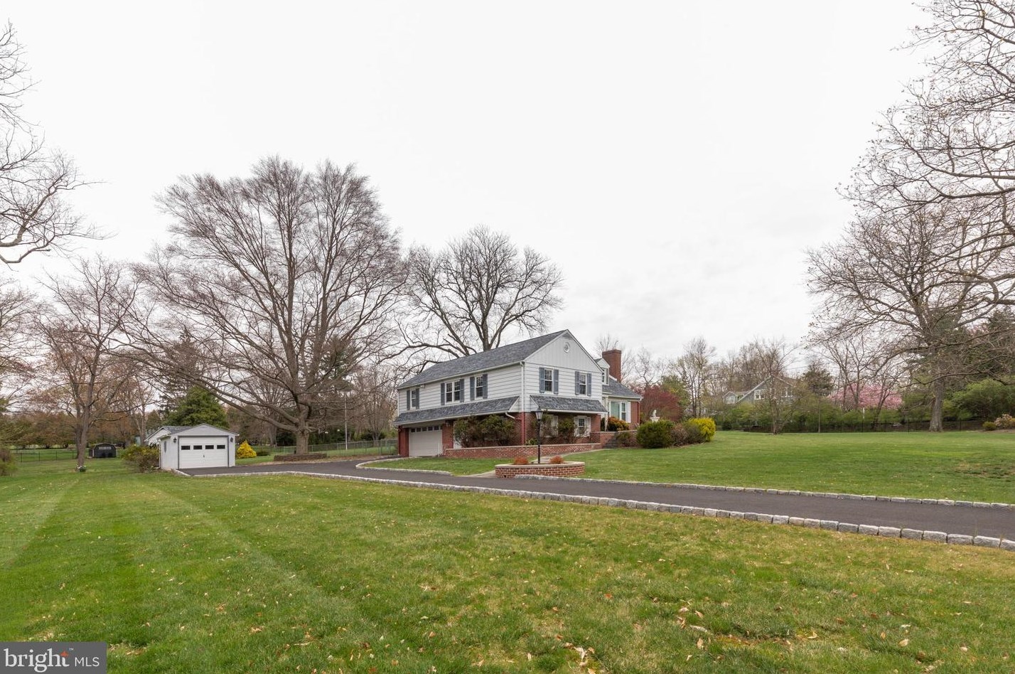 1317 Meetinghouse Rd, North Wales, PA 19454