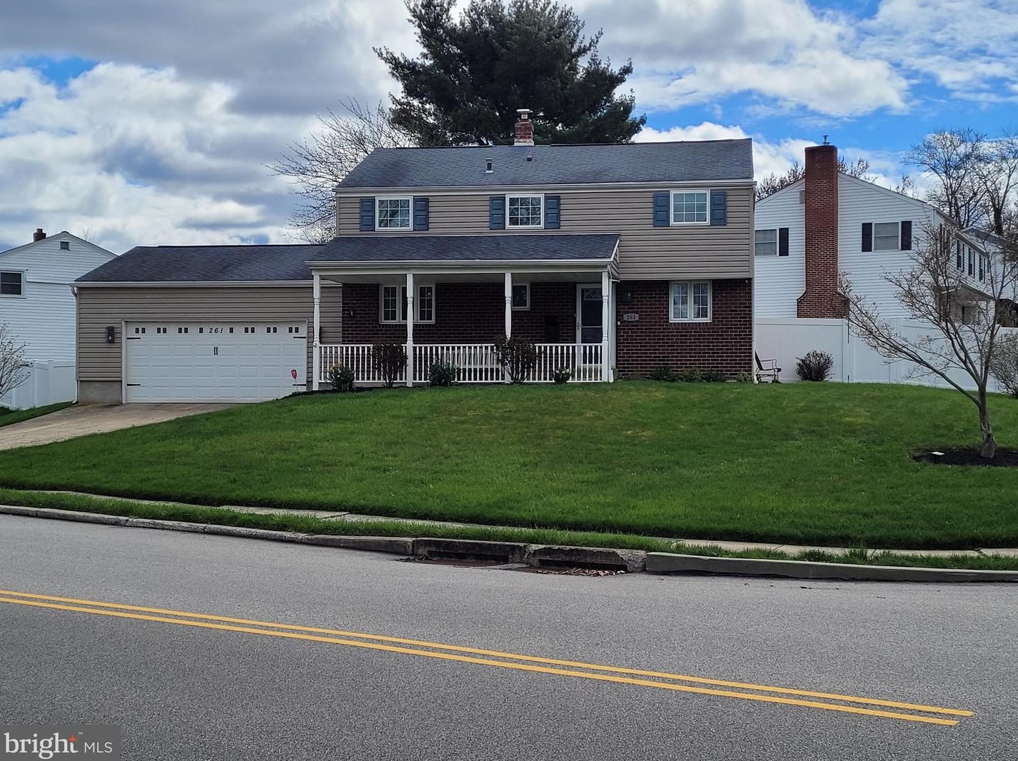 261 Prince Frederick St, Norristown, PA 19406-2211