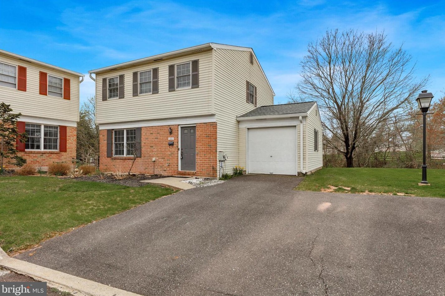 1607 Salinus Ct, Lansdale, PA 19446