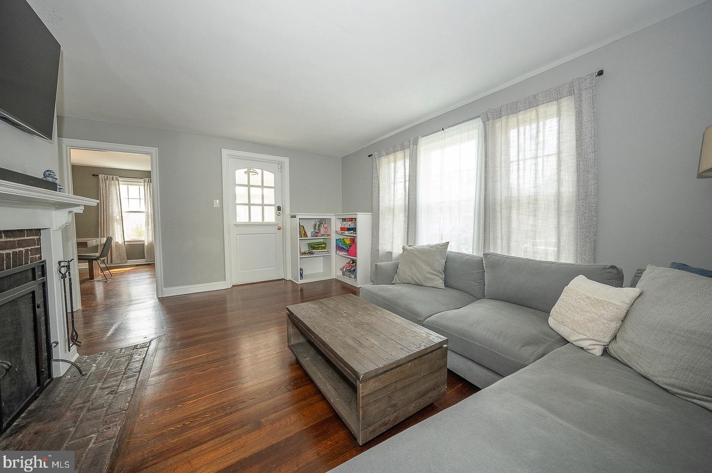 547 Barrett Ave, Haverford PA  19041-1401 exterior
