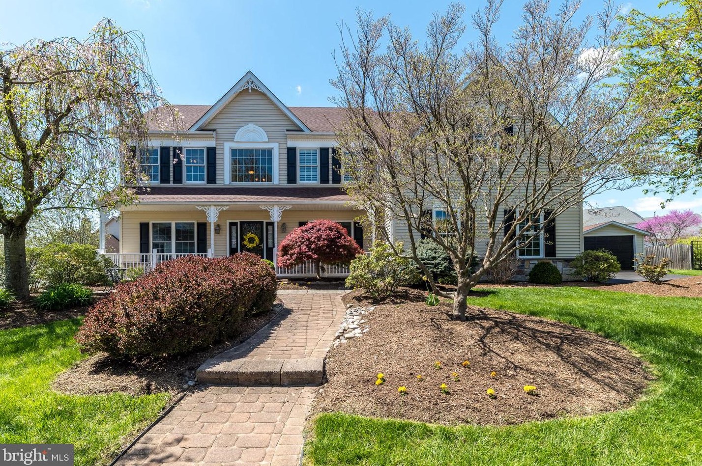 120 Tennyson Ln, North Wales, PA 19454-1640