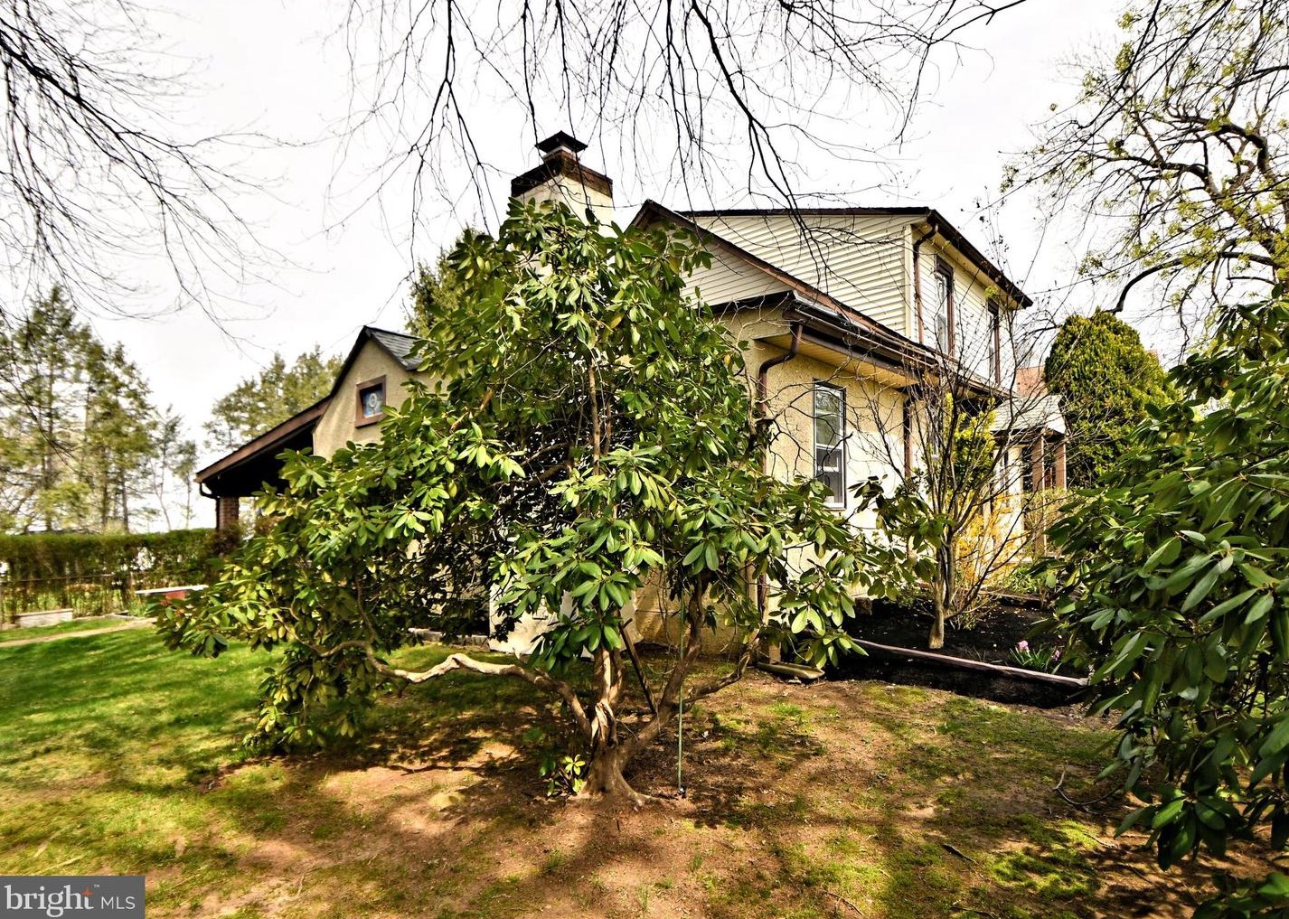 1626 Fitzwatertown Rd, Willow Grove, PA 19090-4317
