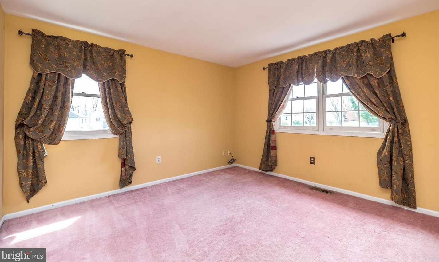 1745 Waterford Way, Prospectville PA 19002-3159 exterior