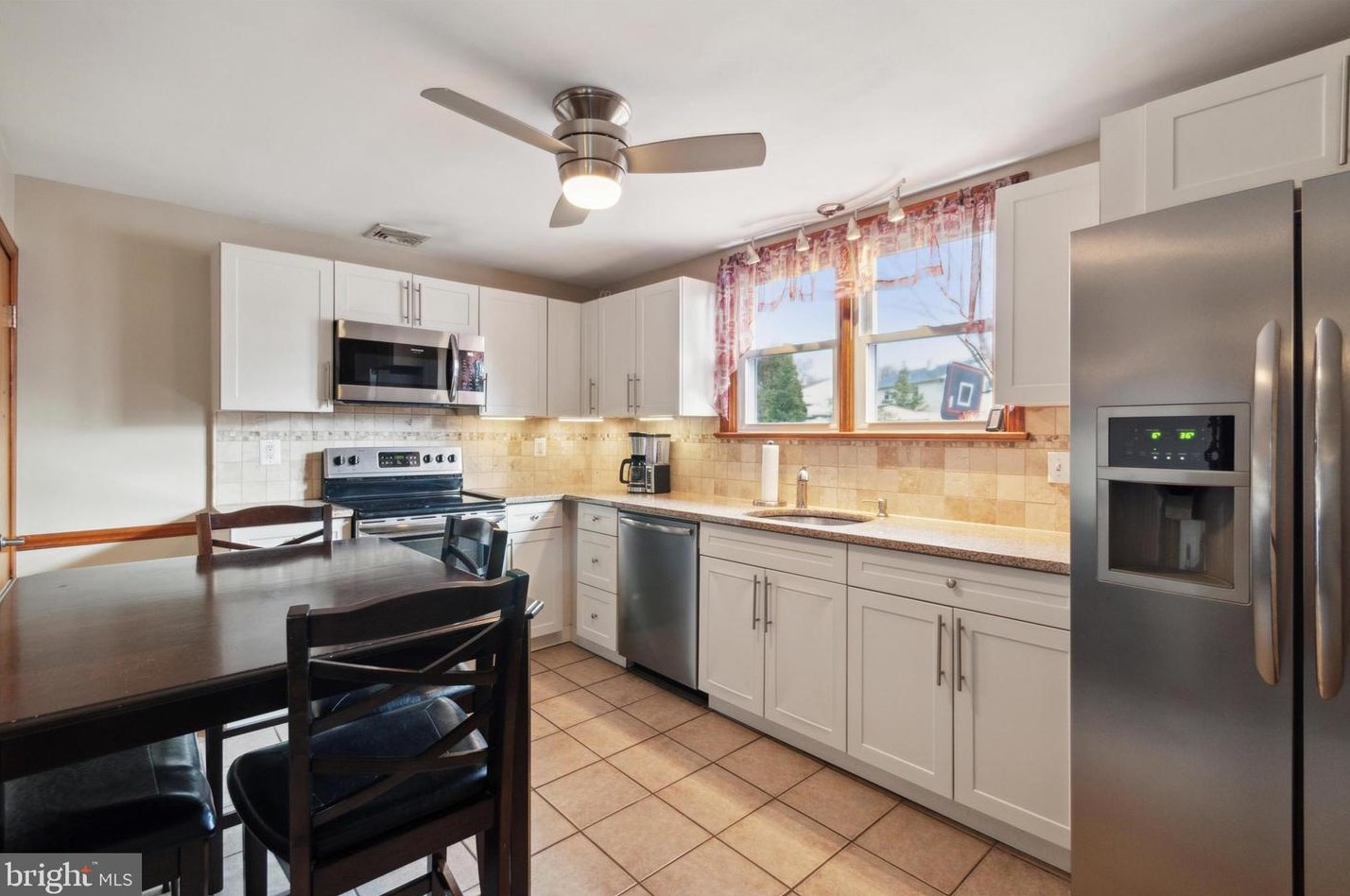 2757 Belmont Ave, Norristown PA  19403-1679 exterior